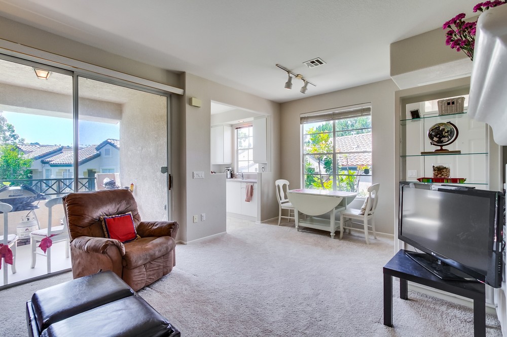 Virtual tour photo 8 of 20 for 3550 Caminito El Rincon #72
