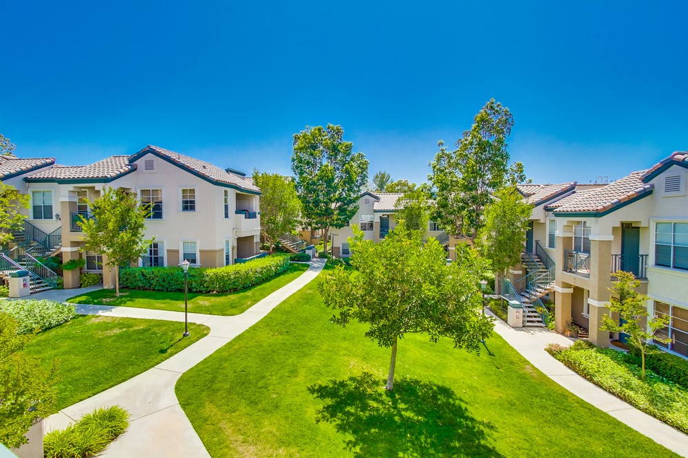 Virtual tour photo 12 of 20 for 3550 Caminito El Rincon #72