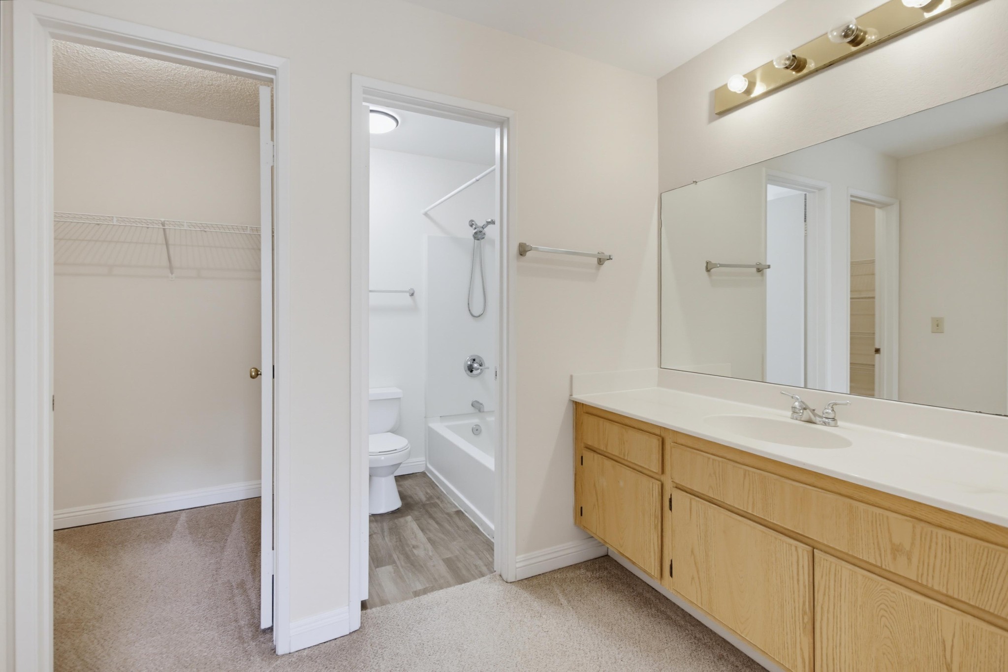 Virtual tour photo 20 of 43 for 3550 Lebon Dr Unit 6306