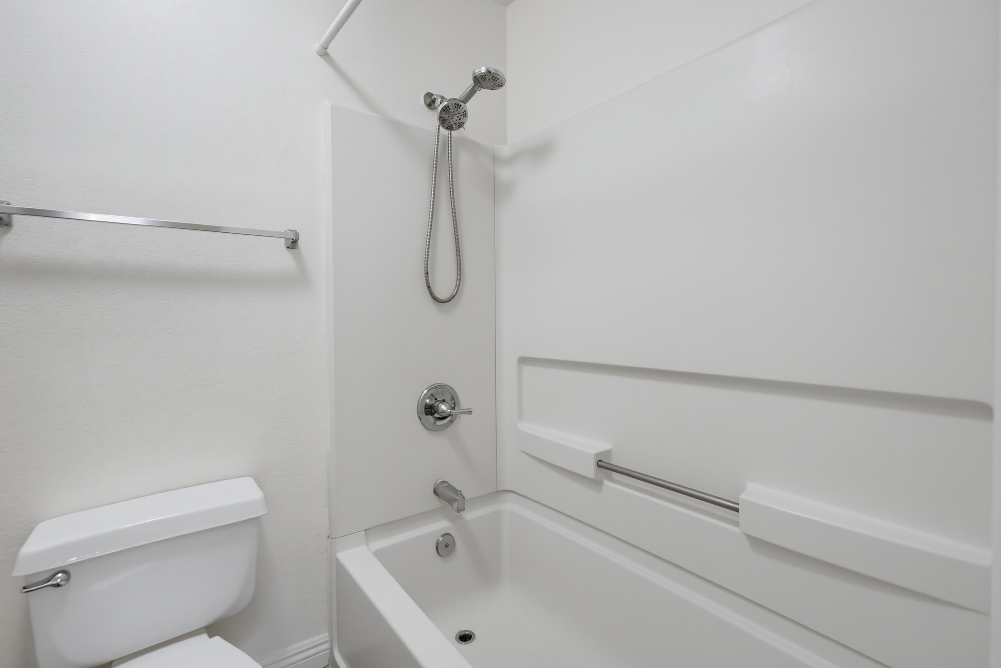 Virtual tour photo 23 of 43 for 3550 Lebon Dr Unit 6306