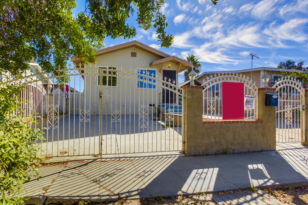 Virtual tour photo 5 of 29 for 3551 Chamoune Ave
