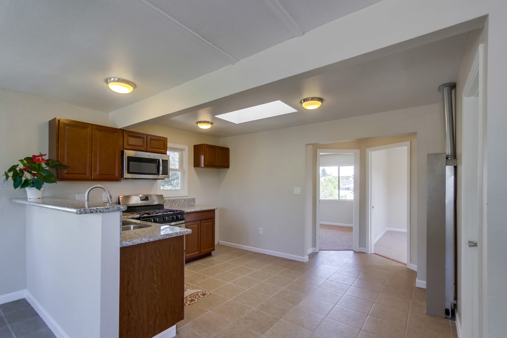 Virtual tour photo 11 of 29 for 3551 Chamoune Ave