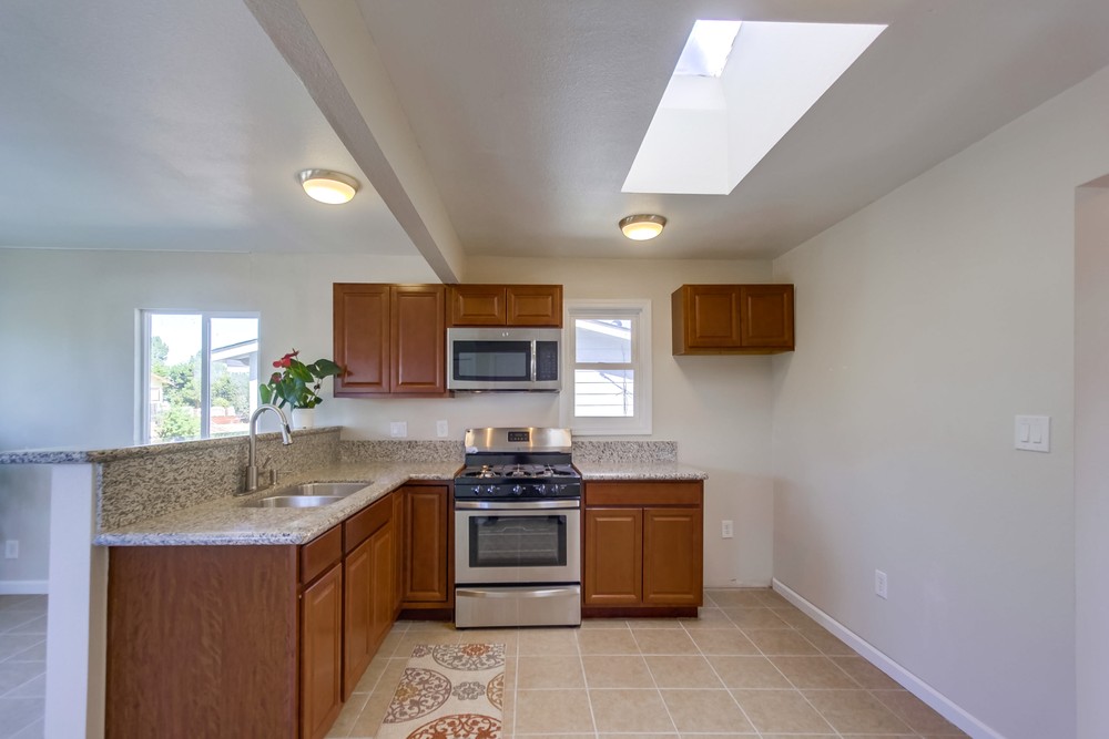 Virtual tour photo 12 of 29 for 3551 Chamoune Ave