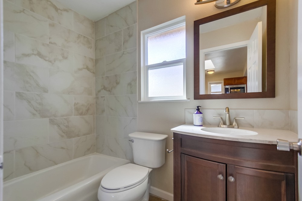 Virtual tour photo 20 of 29 for 3551 Chamoune Ave