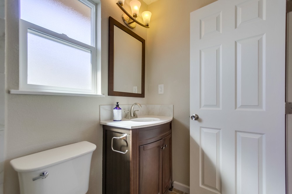 Virtual tour photo 21 of 29 for 3551 Chamoune Ave