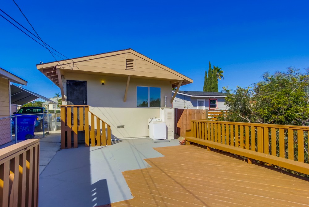 Virtual tour photo 25 of 29 for 3551 Chamoune Ave