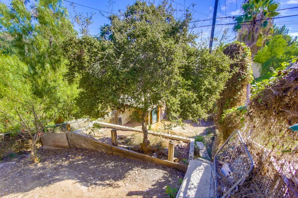 Virtual tour photo 26 of 29 for 3551 Chamoune Ave