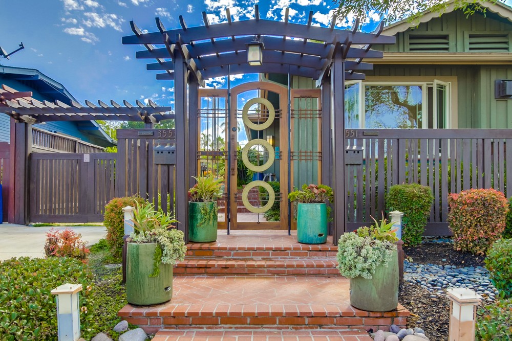 Virtual tour photo 5 of 29 for 3551 Louisiana St