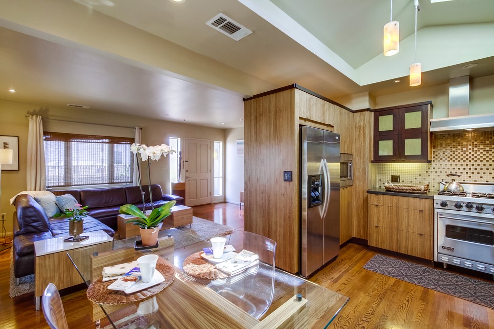 Virtual tour photo 15 of 29 for 3551 Louisiana St