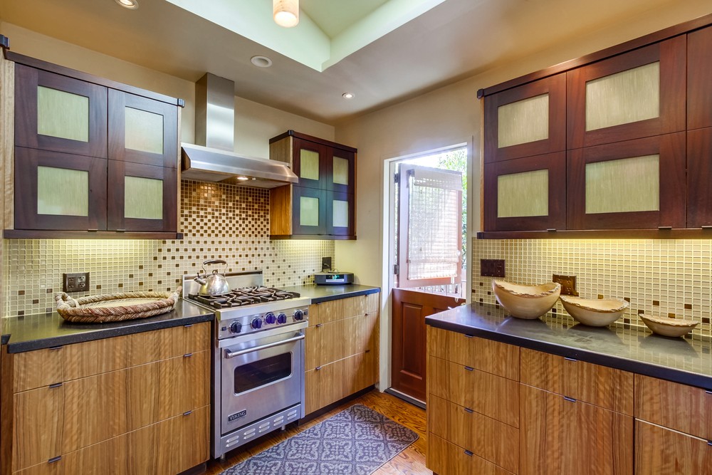 Virtual tour photo 18 of 29 for 3551 Louisiana St