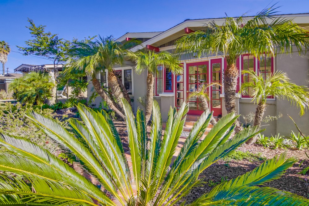 Virtual tour photo 6 of 58 for 3553 Utah St