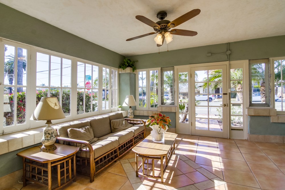 Virtual tour photo 10 of 58 for 3553 Utah St