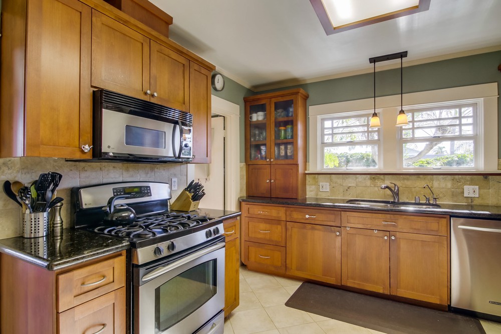 Virtual tour photo 27 of 58 for 3553 Utah St