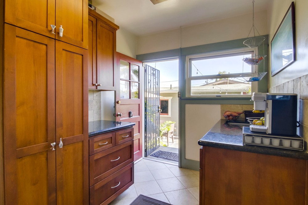 Virtual tour photo 35 of 58 for 3553 Utah St