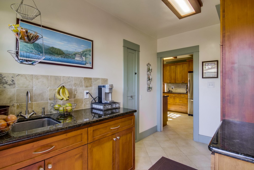 Virtual tour photo 36 of 58 for 3553 Utah St