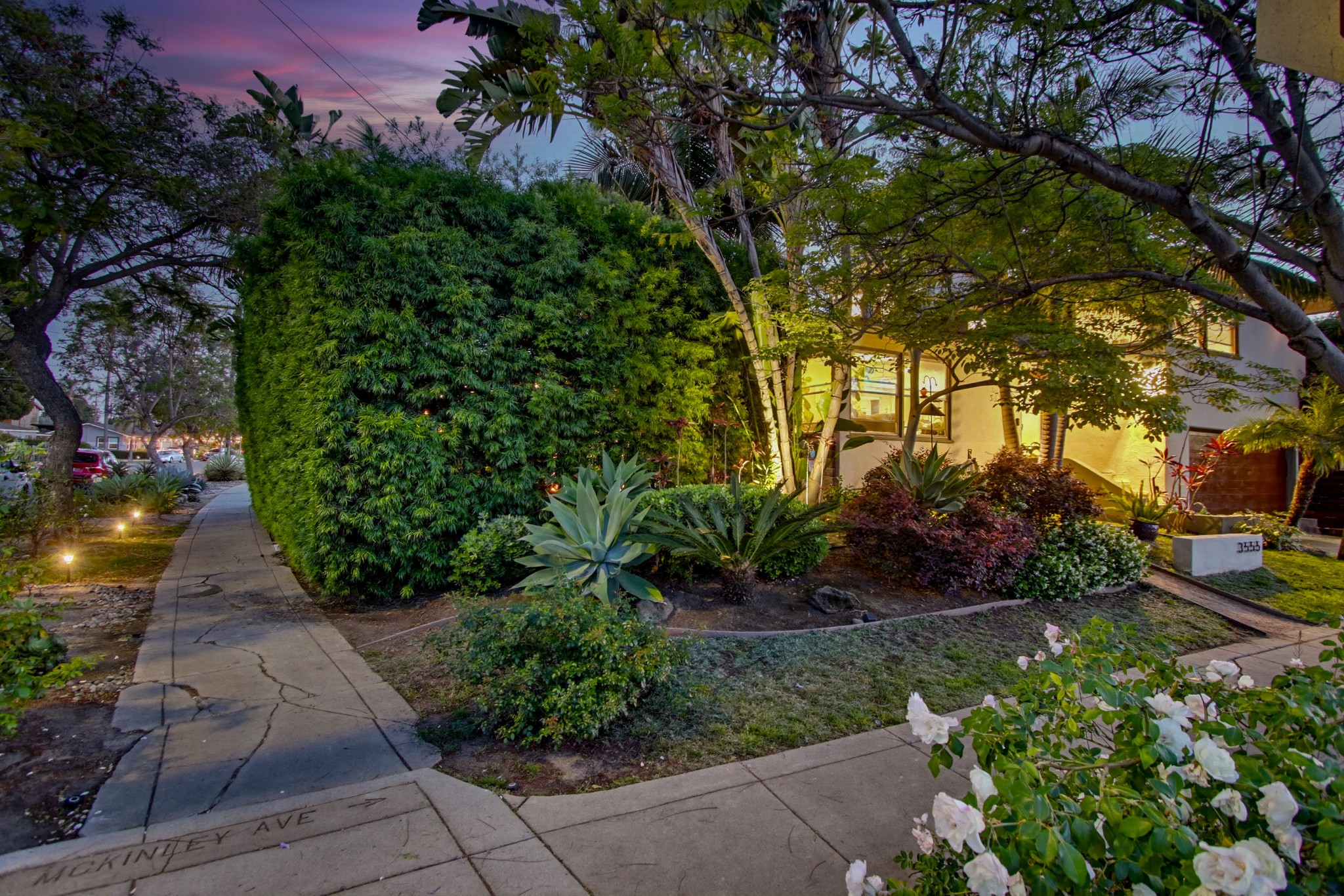 Virtual tour photo 4 of 88 for 3555 Copley Ave