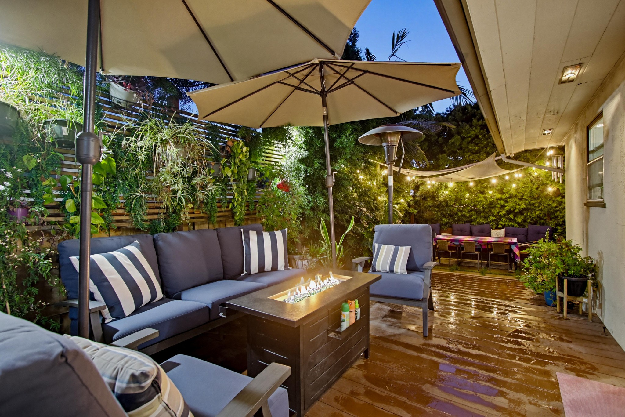 Virtual tour photo 16 of 88 for 3555 Copley Ave