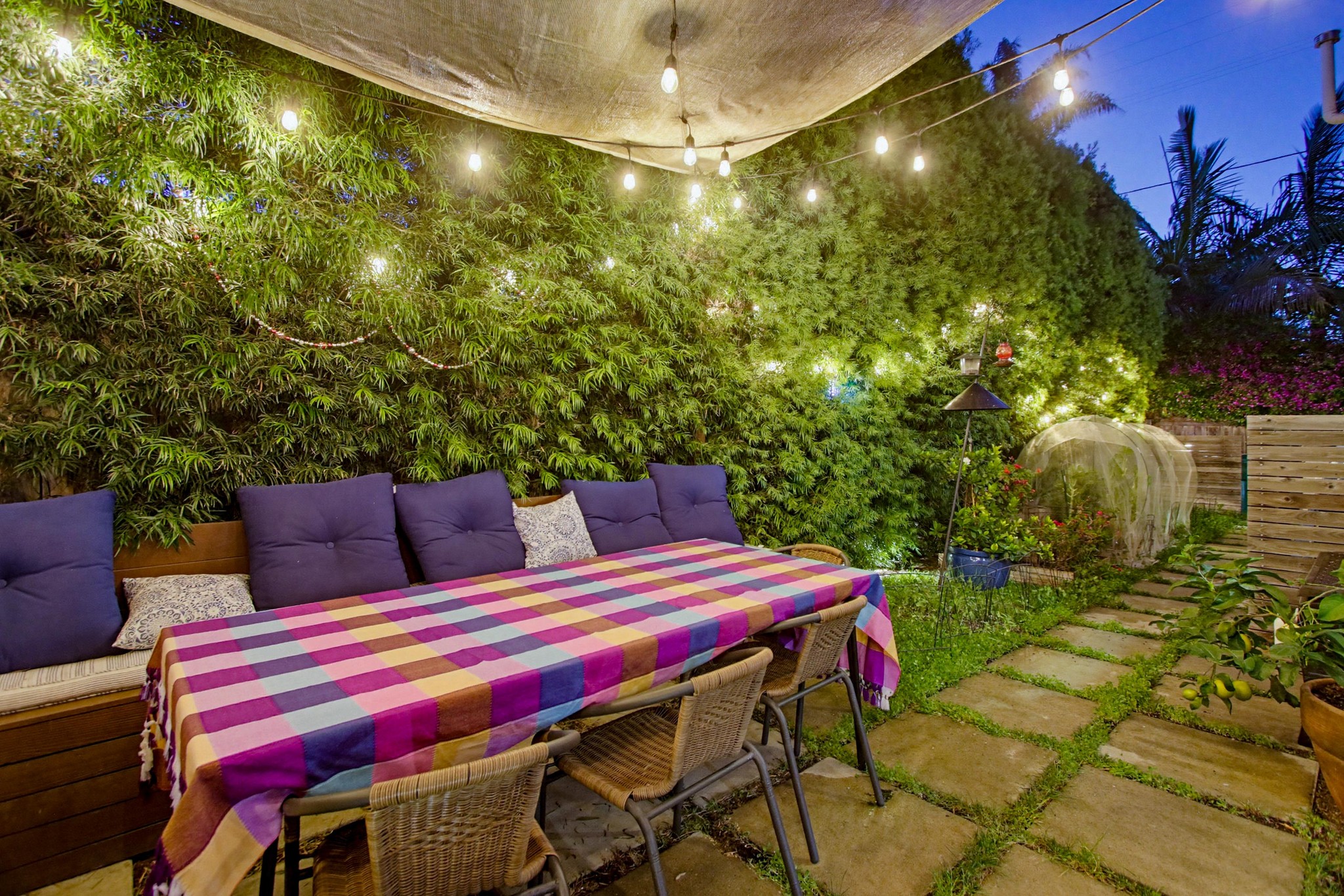 Virtual tour photo 23 of 88 for 3555 Copley Ave