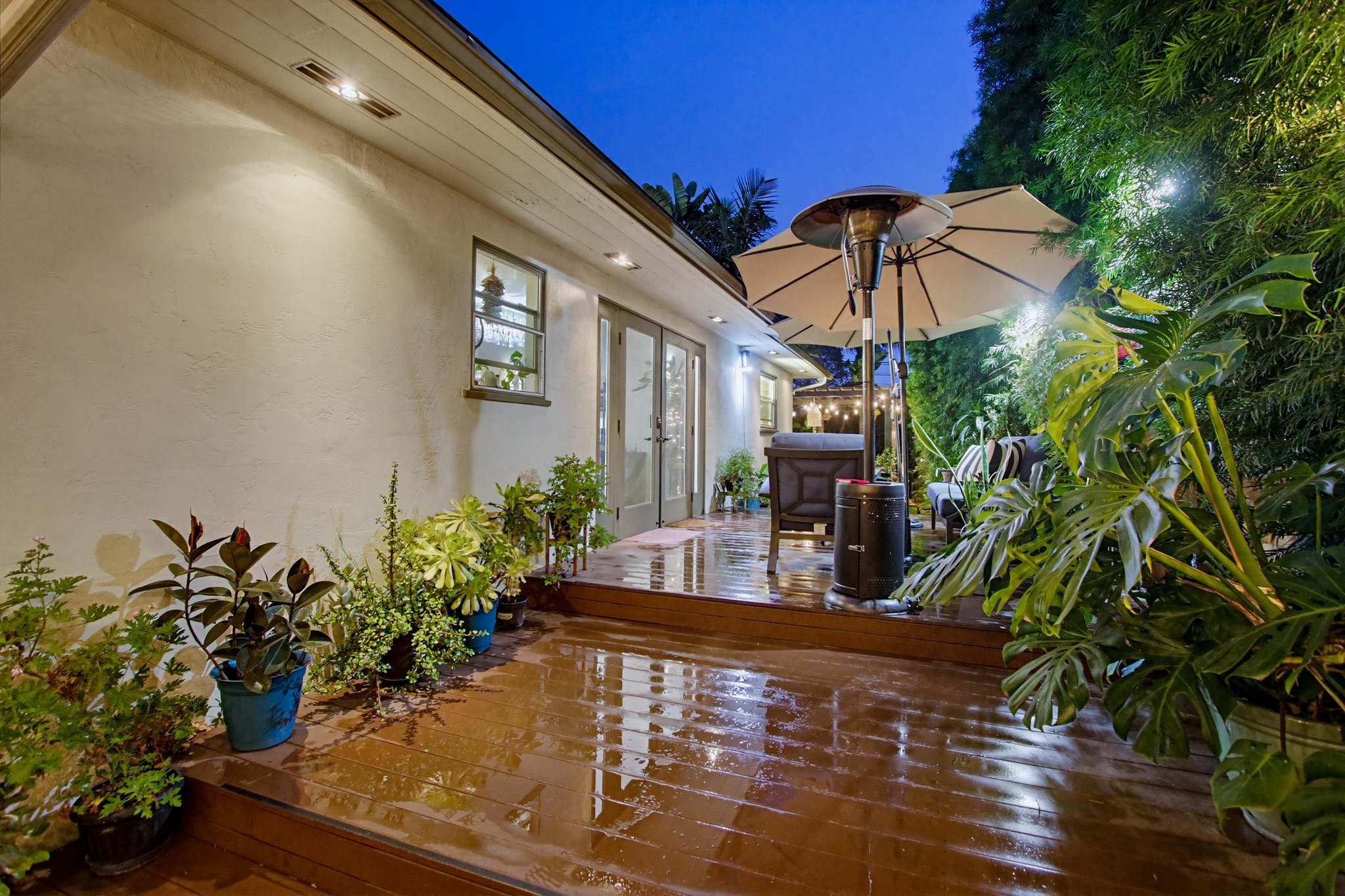 Virtual tour photo 24 of 88 for 3555 Copley Ave