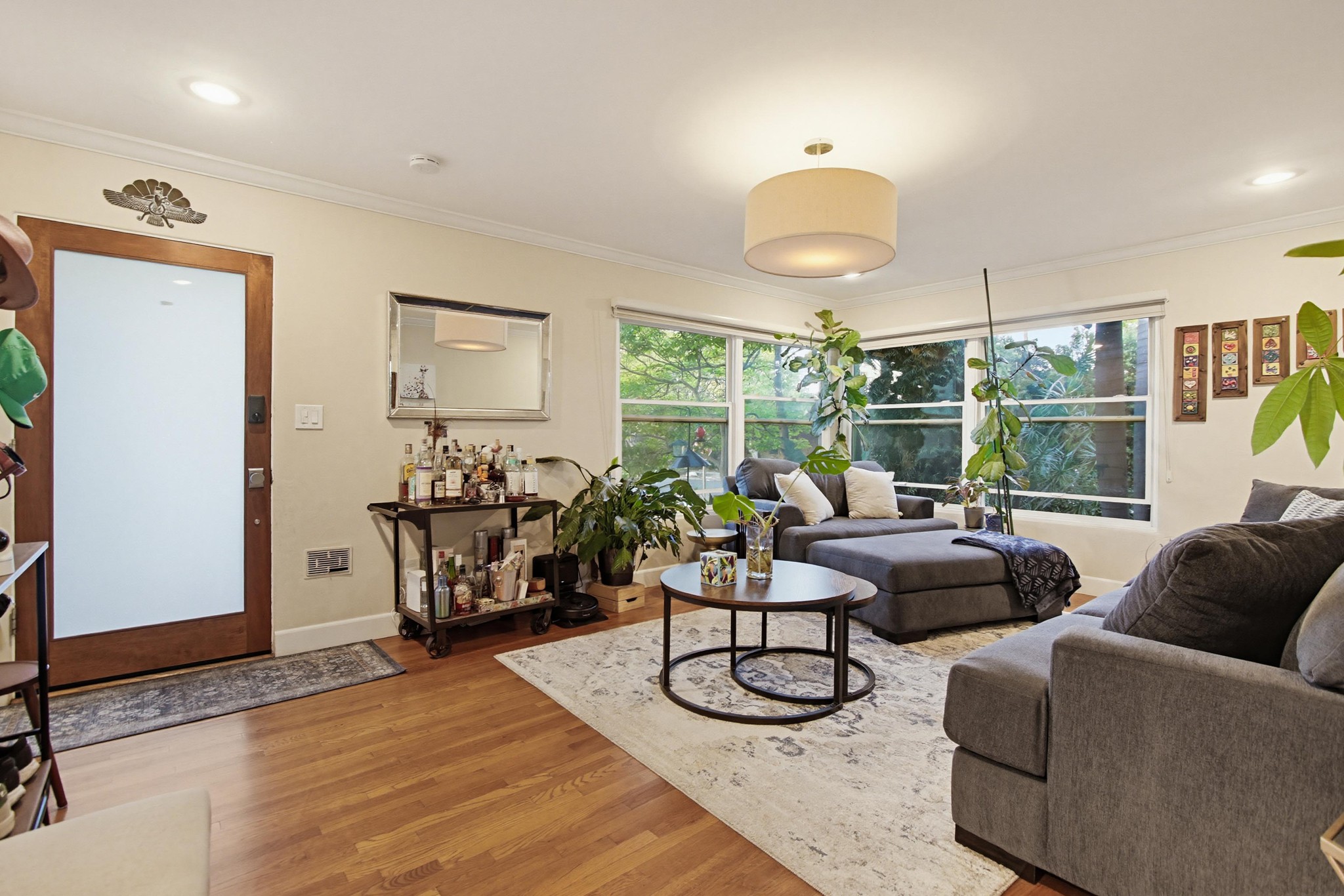 Virtual tour photo 27 of 88 for 3555 Copley Ave