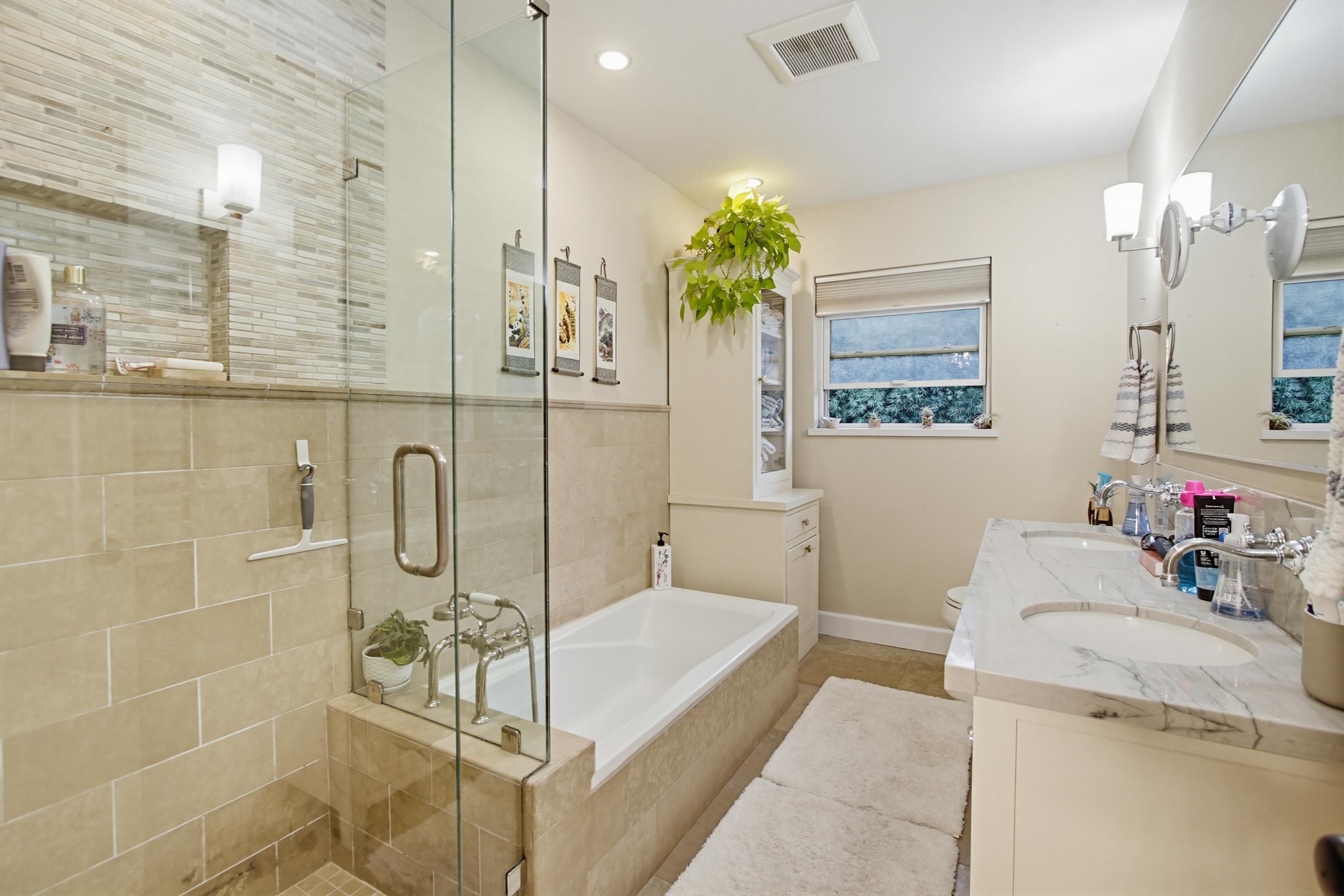 Virtual tour photo 55 of 88 for 3555 Copley Ave