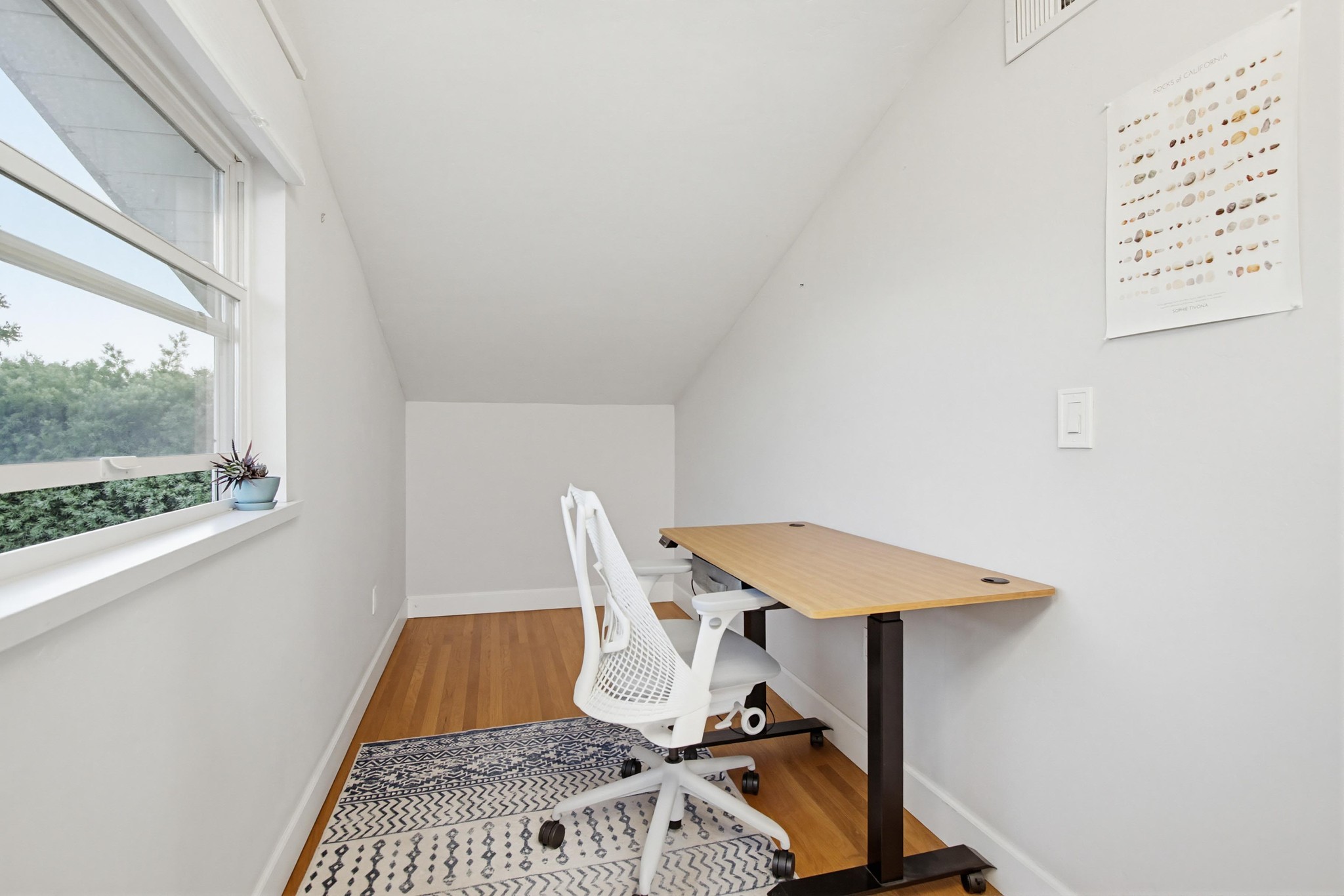 Virtual tour photo 58 of 88 for 3555 Copley Ave