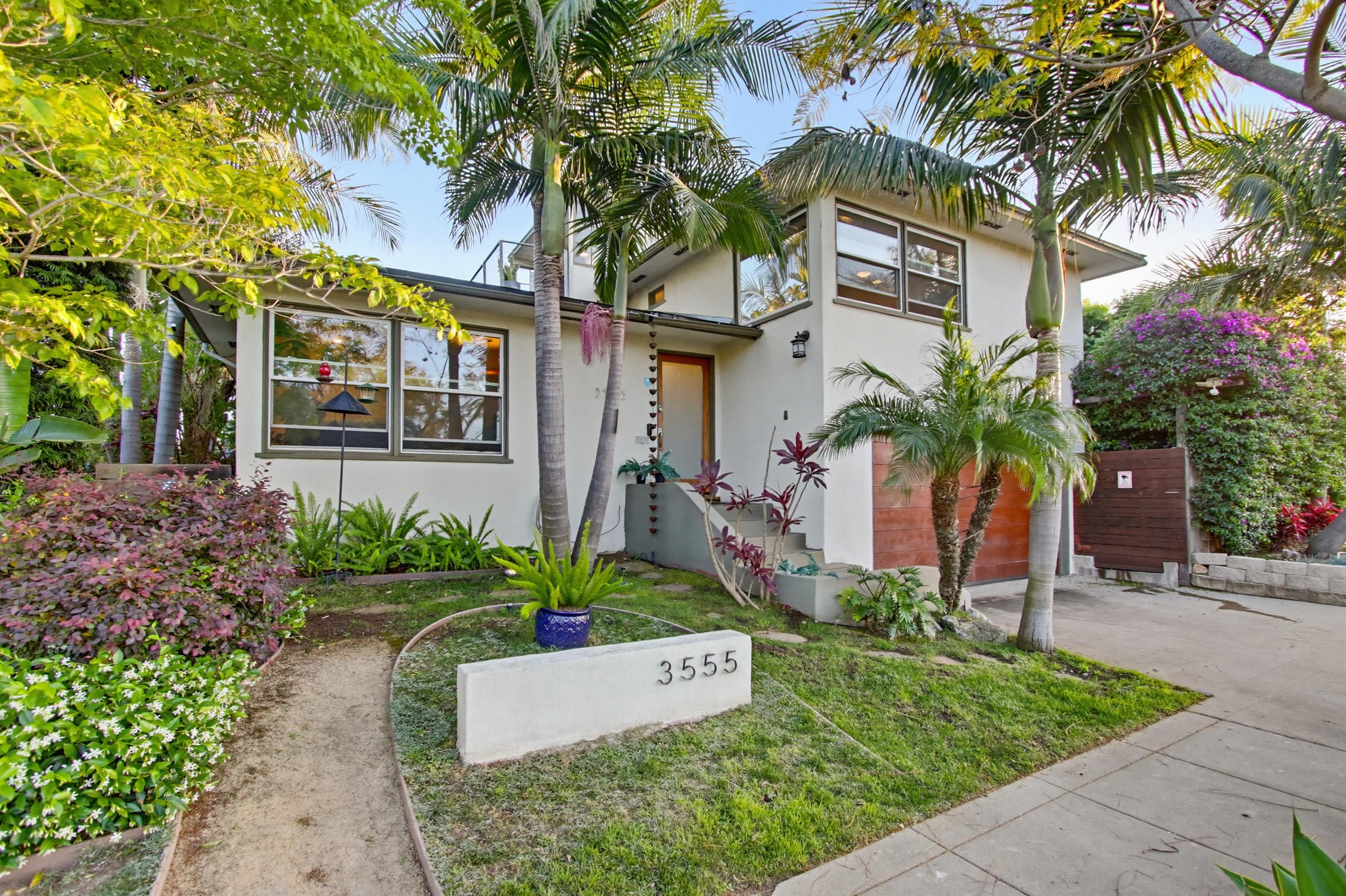Virtual tour photo 74 of 88 for 3555 Copley Ave