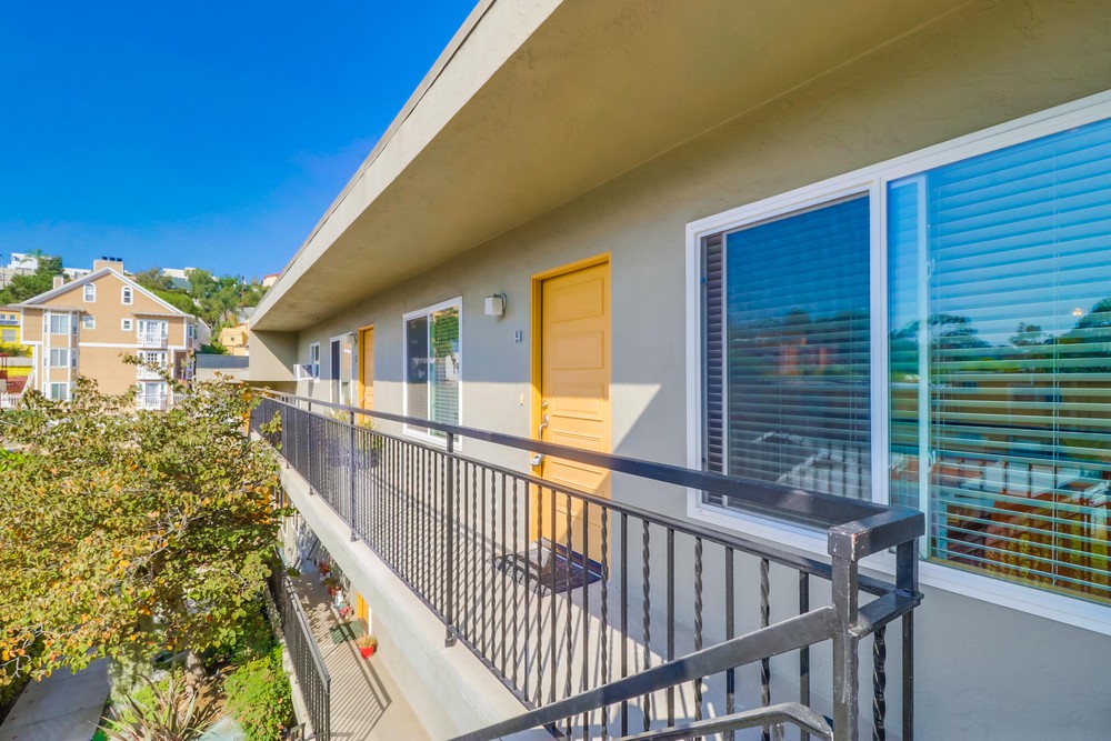 Virtual tour photo 6 of 26 for 3555 Florida St Unit H