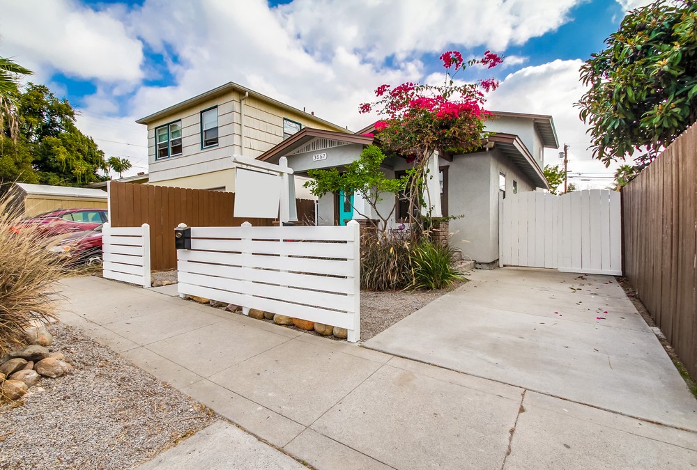 Virtual tour photo 4 of 50 for 3557 Cherokee ave