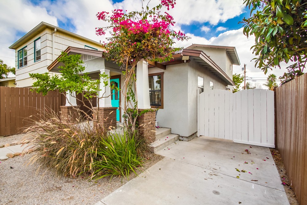 Virtual tour photo 5 of 50 for 3557 Cherokee ave