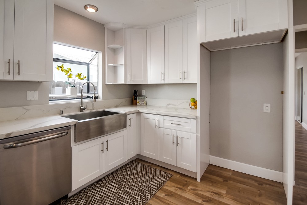 Virtual tour photo 28 of 50 for 3557 Cherokee ave