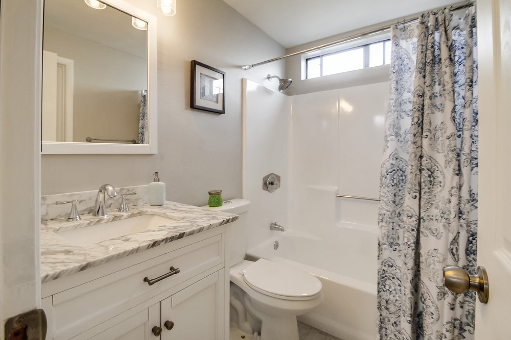 Virtual tour photo 38 of 50 for 3557 Cherokee ave
