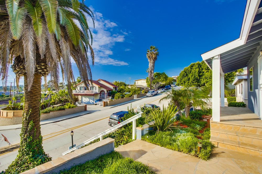 Virtual tour photo 6 of 61 for 3559 Paul Jones Avenue