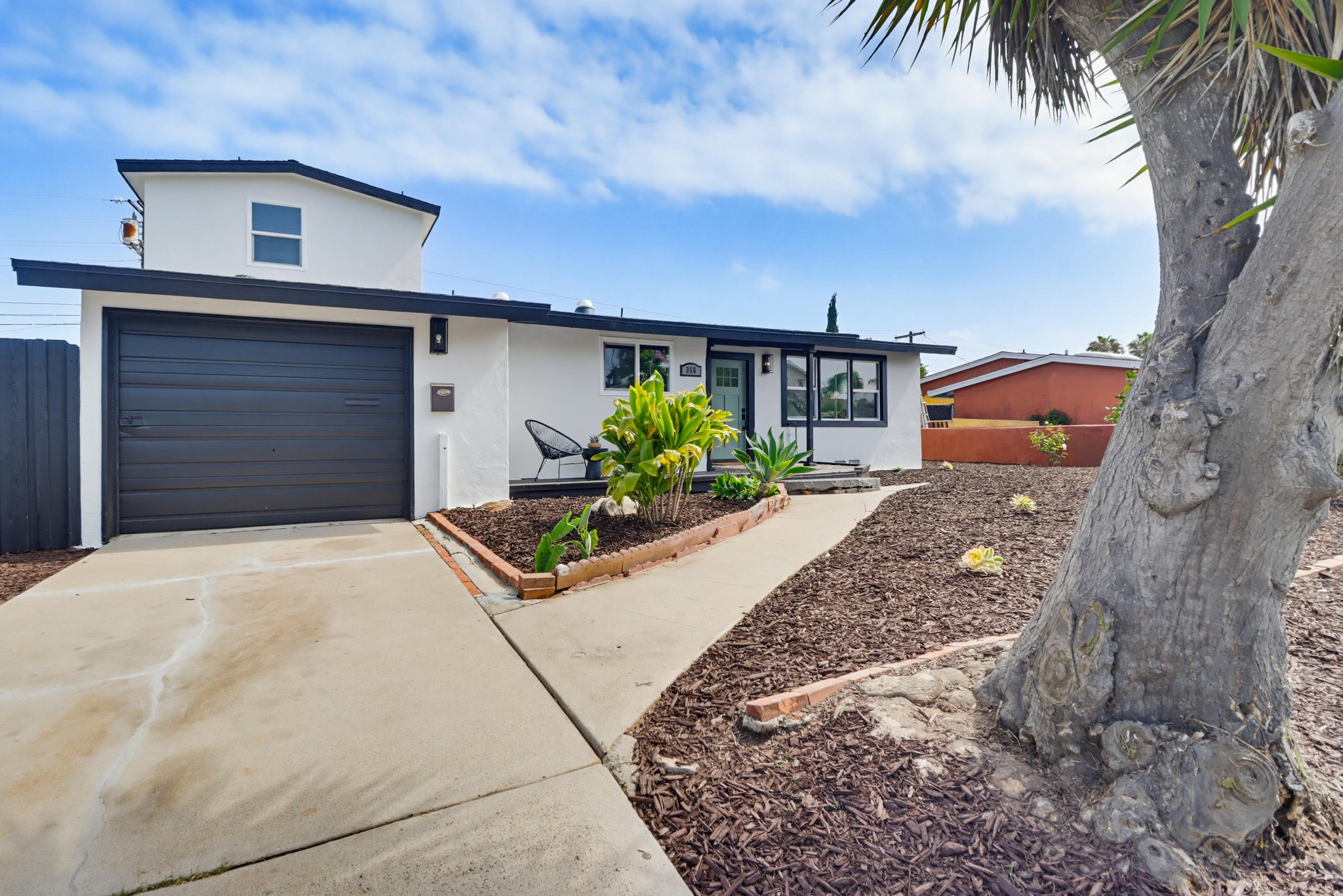 Virtual tour photo 4 of 61 for 356 Citrus Ave