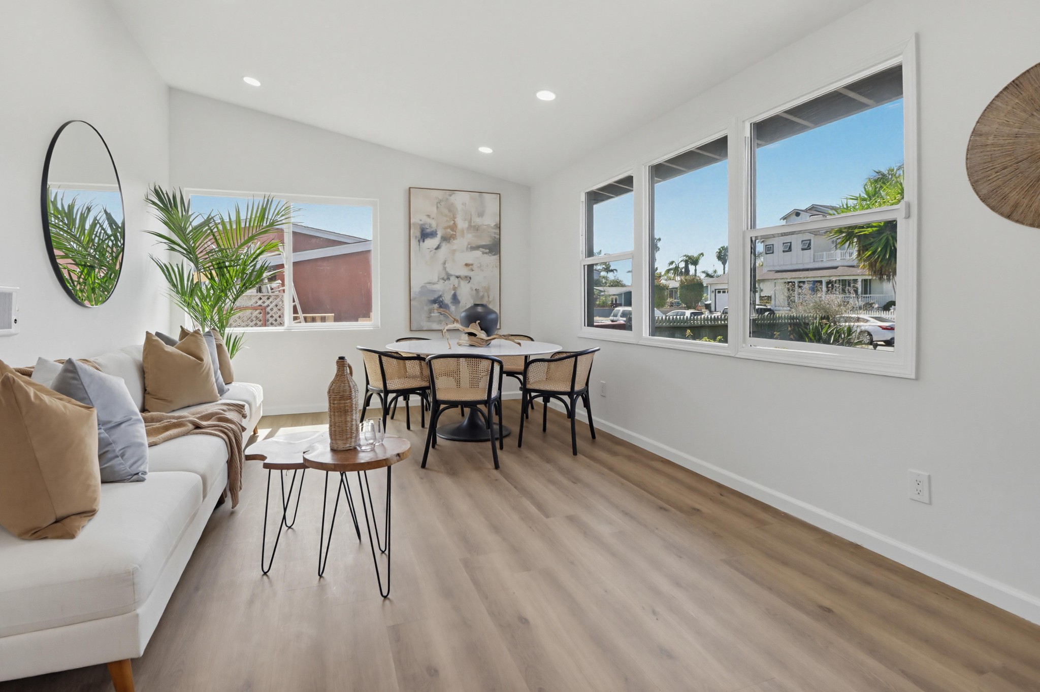 Virtual tour photo 9 of 61 for 356 Citrus Ave