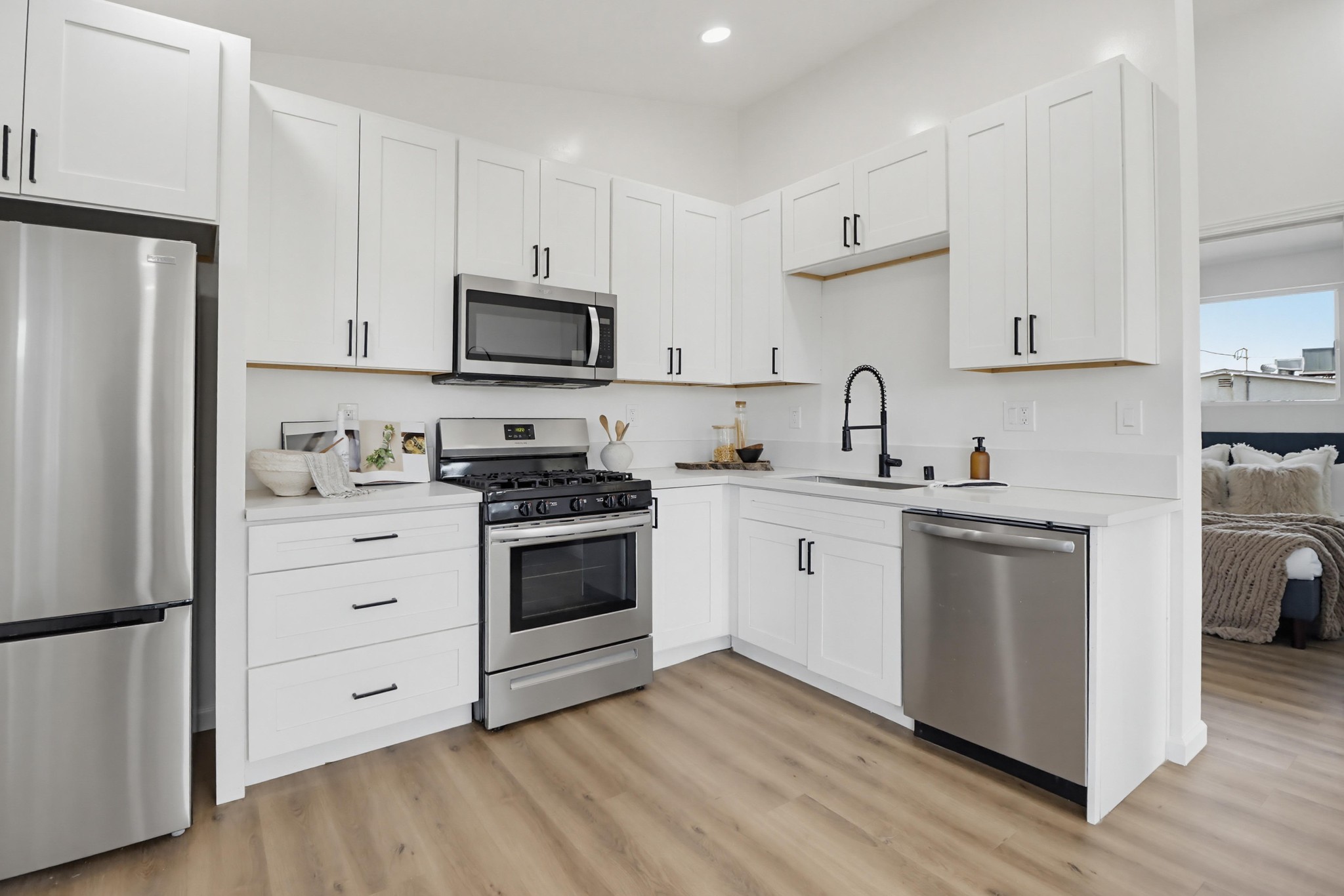 Virtual tour photo 13 of 61 for 356 Citrus Ave