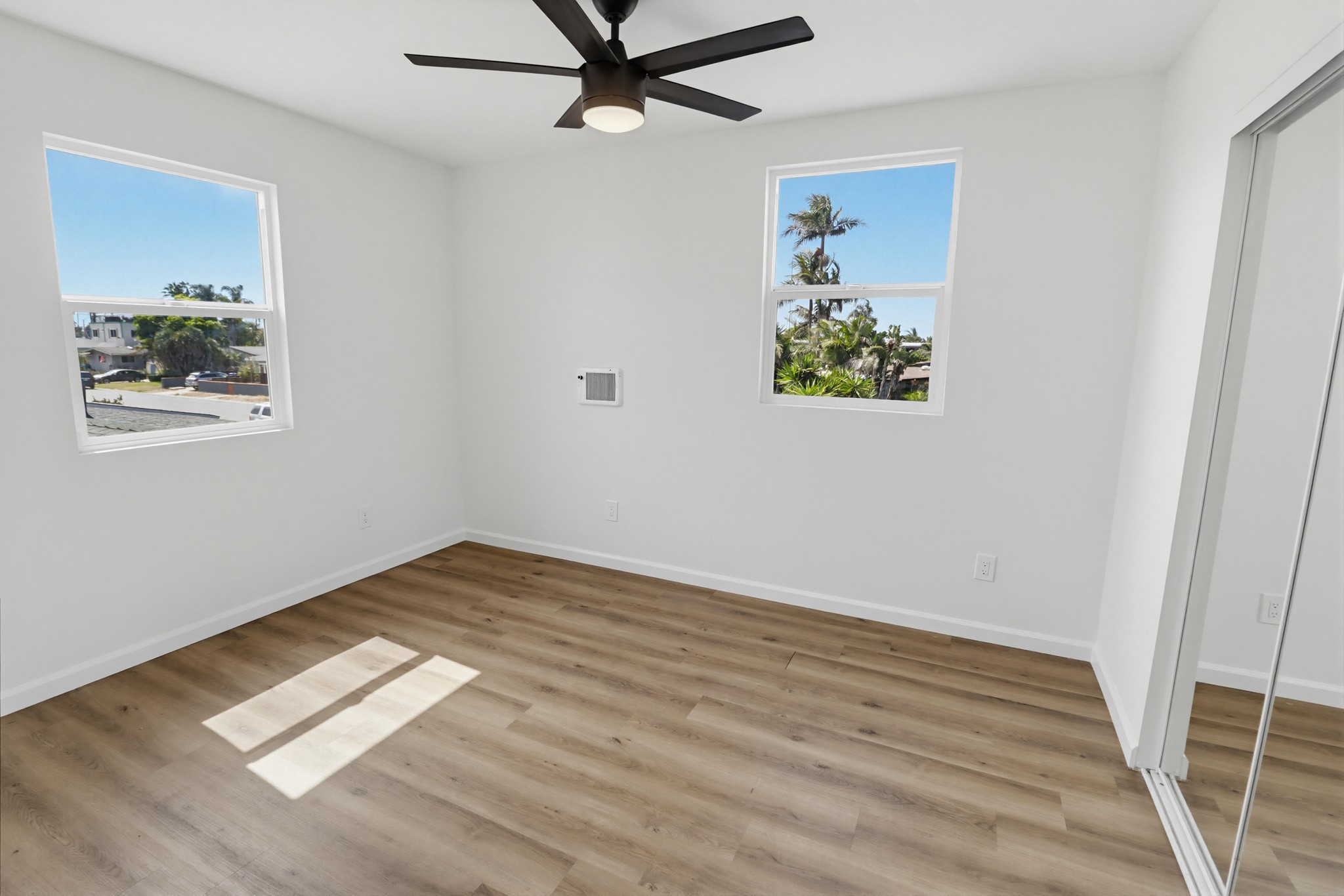 Virtual tour photo 19 of 61 for 356 Citrus Ave