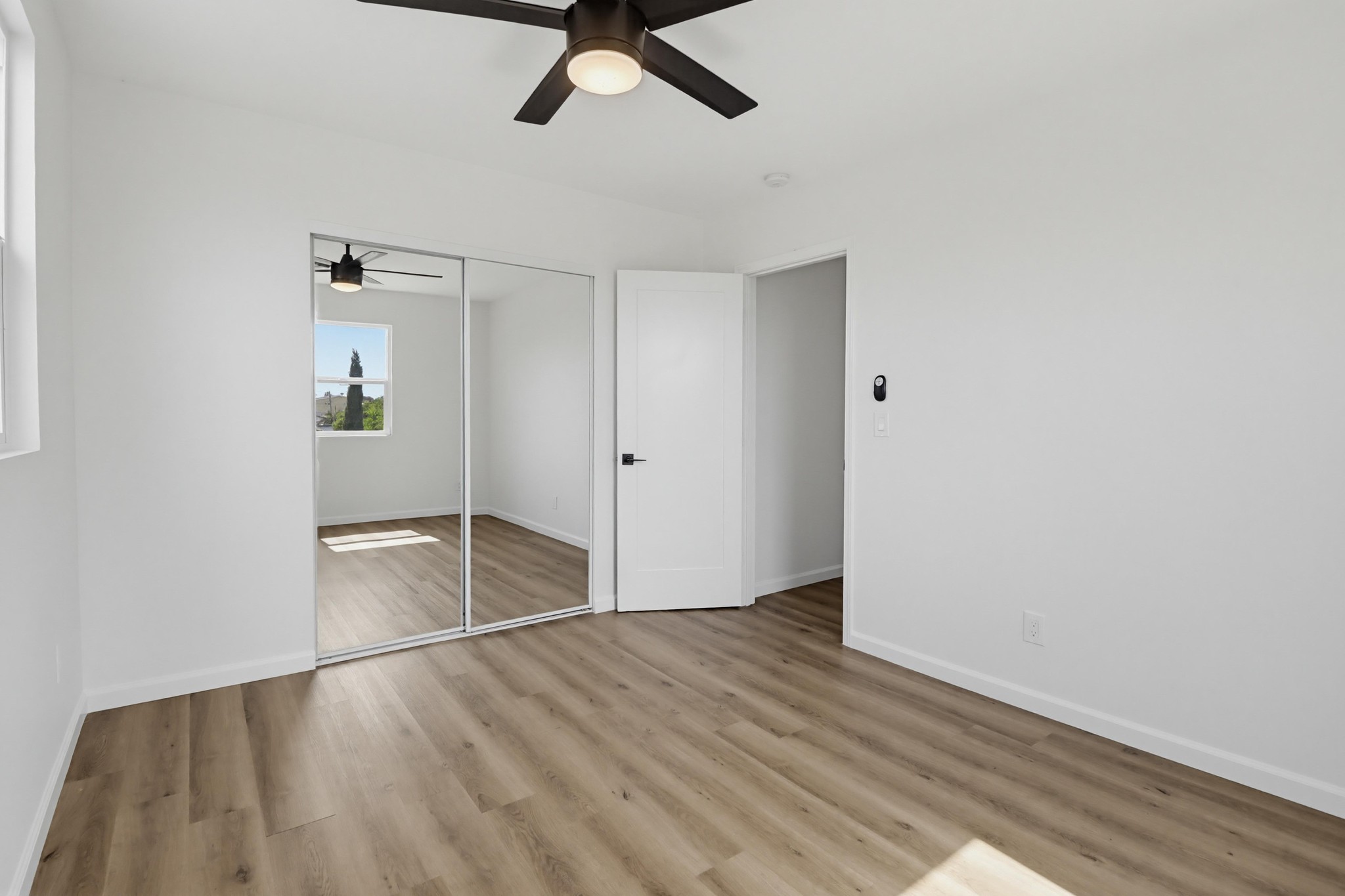 Virtual tour photo 21 of 61 for 356 Citrus Ave