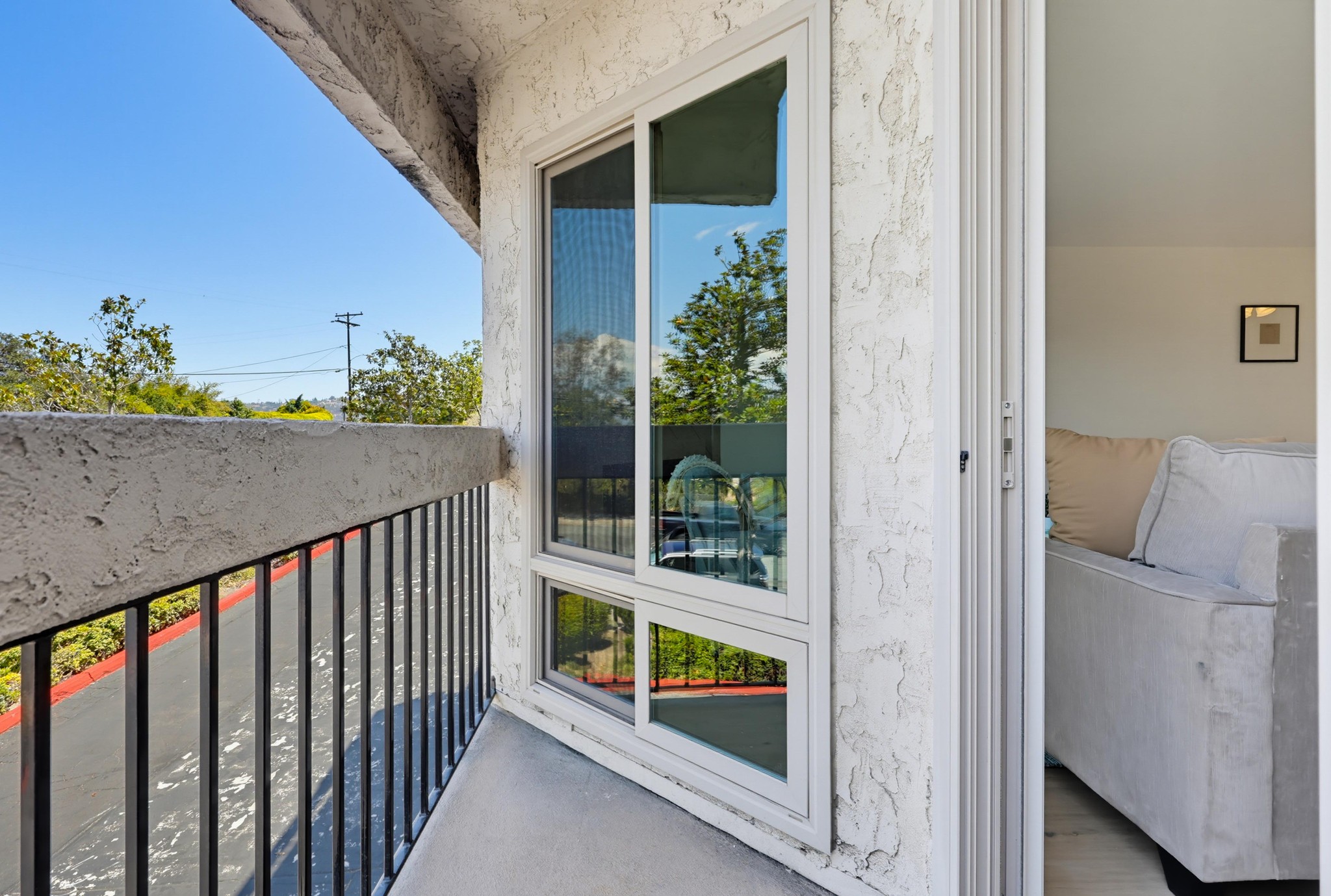 Virtual tour photo 18 of 77 for 356 S Travelodge Dr