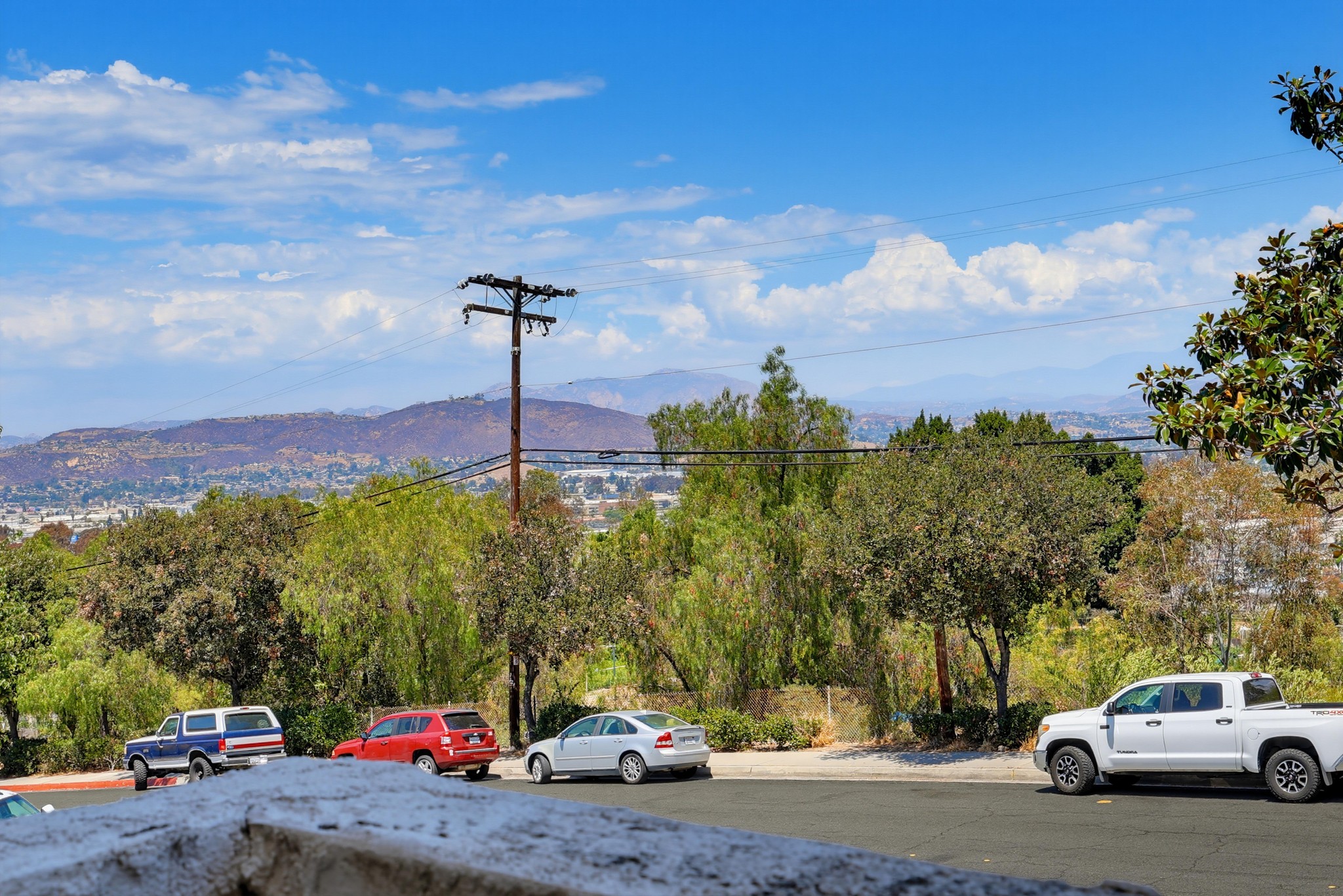 Virtual tour photo 21 of 77 for 356 S Travelodge Dr