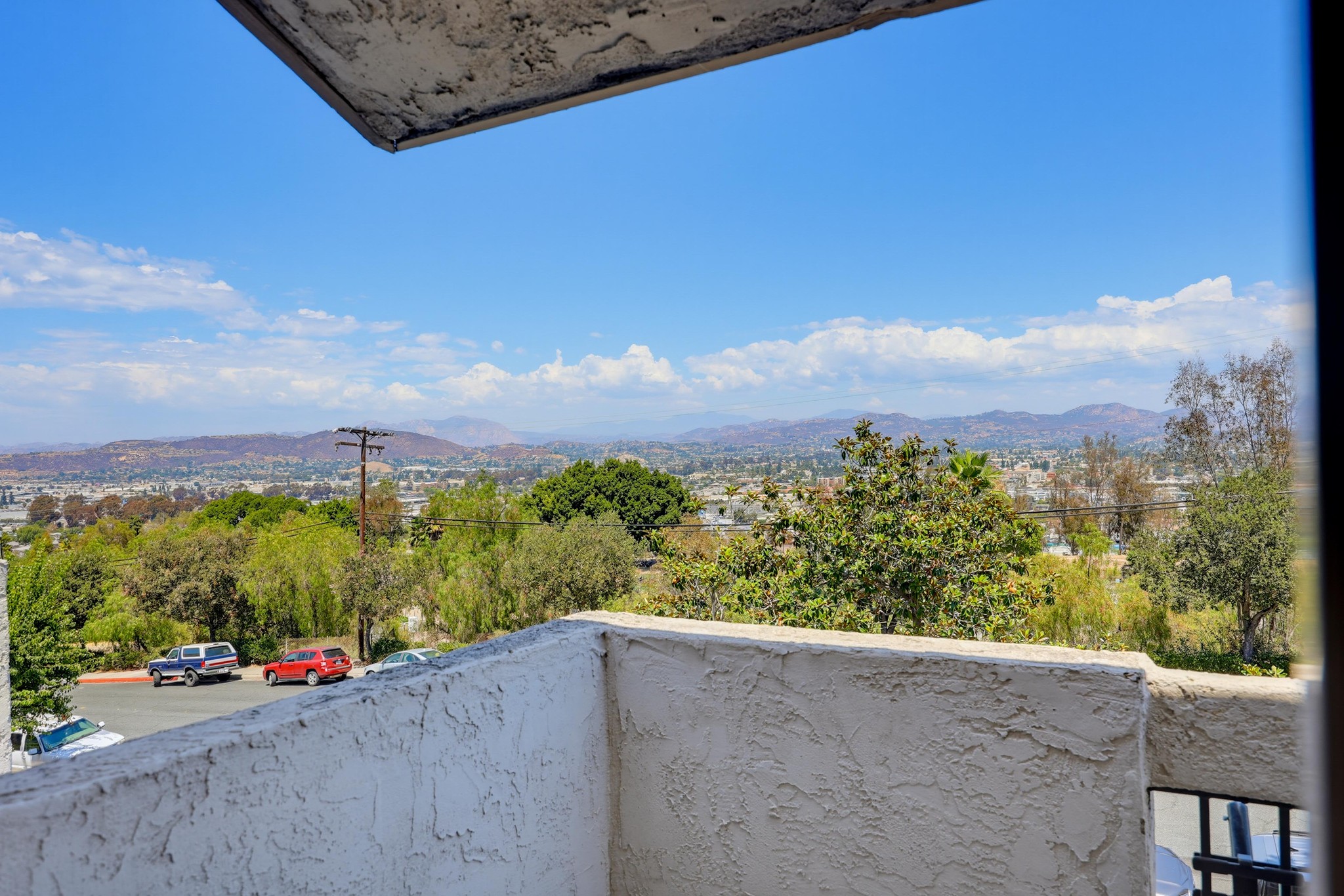 Virtual tour photo 50 of 77 for 356 S Travelodge Dr