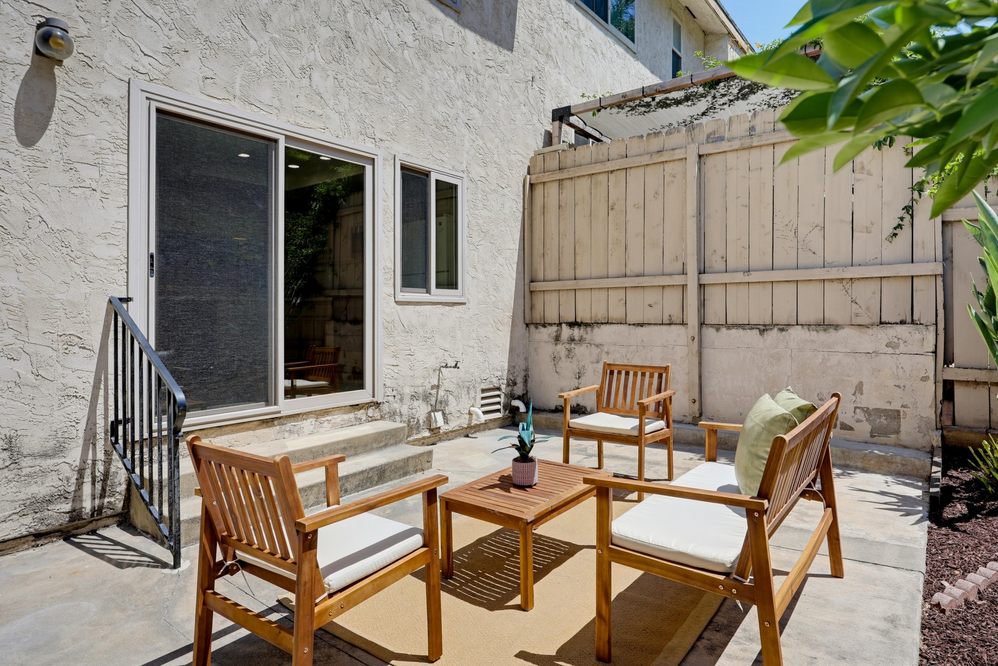 Virtual tour photo 66 of 77 for 356 S Travelodge Dr