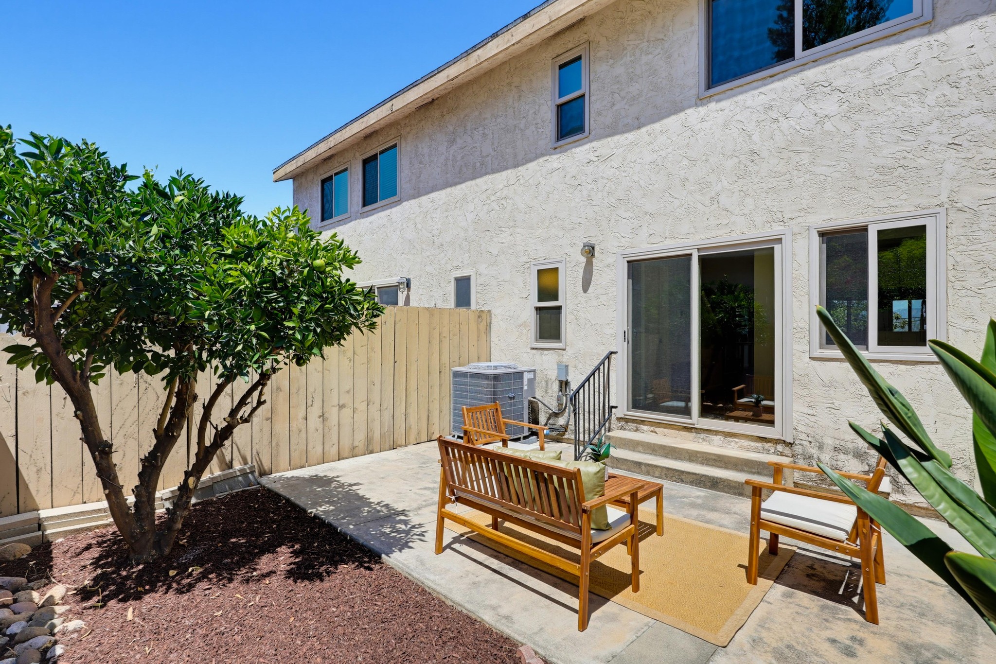 Virtual tour photo 67 of 77 for 356 S Travelodge Dr