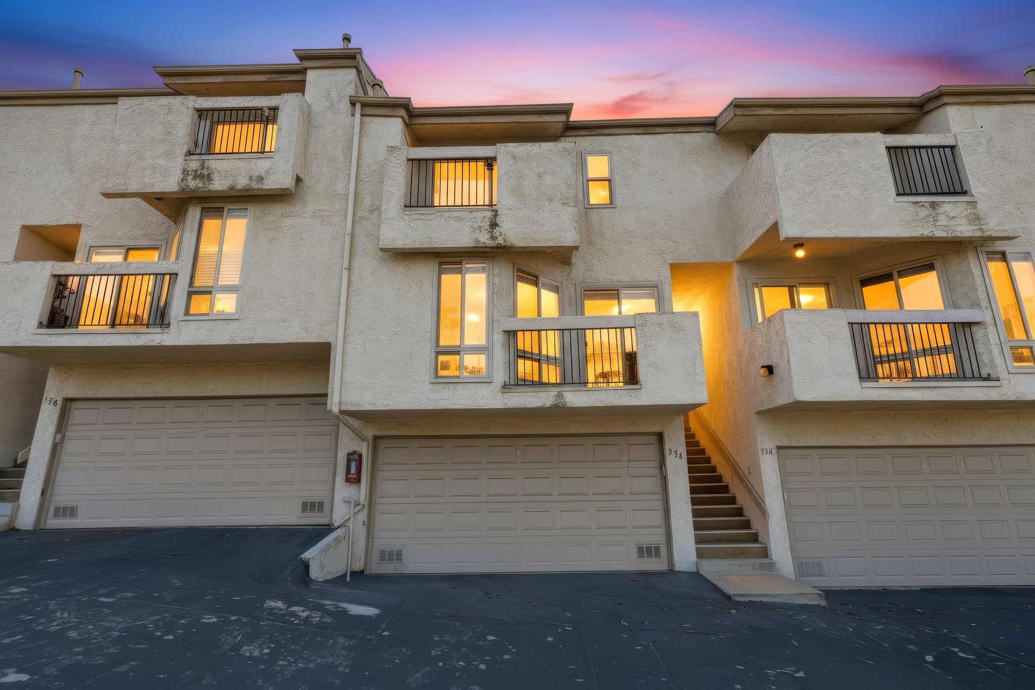 Virtual tour photo 77 of 77 for 356 S Travelodge Dr