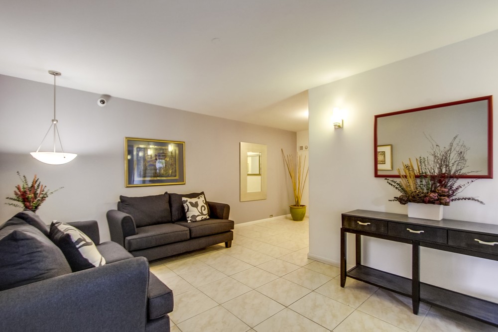 Virtual tour photo 11 of 56 for 3560 1st Ave #20