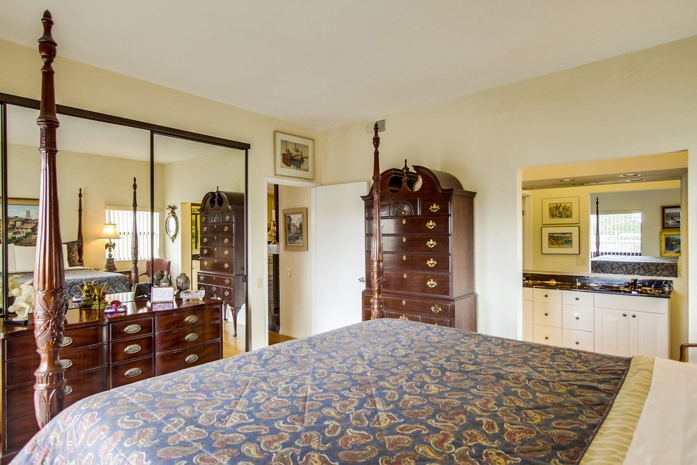 Virtual tour photo 42 of 56 for 3560 1st Ave #20
