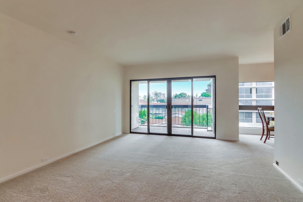 Virtual tour photo 8 of 45 for 3560 1st Ave
