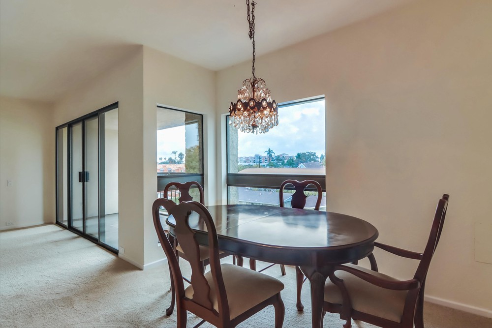 Virtual tour photo 12 of 45 for 3560 1st Ave