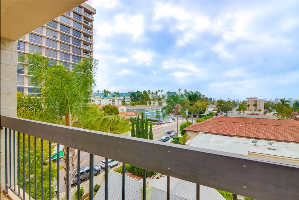 Virtual tour photo 31 of 45 for 3560 1st Ave