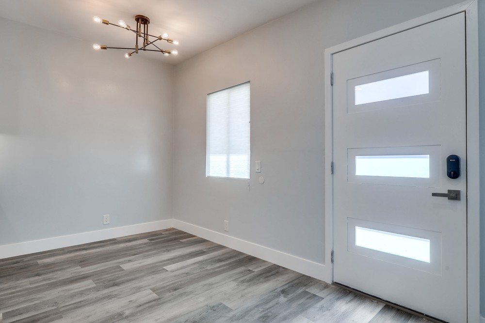 Virtual tour photo 11 of 41 for 3560 Island Ave